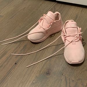 Adidas originals unisex sneakers